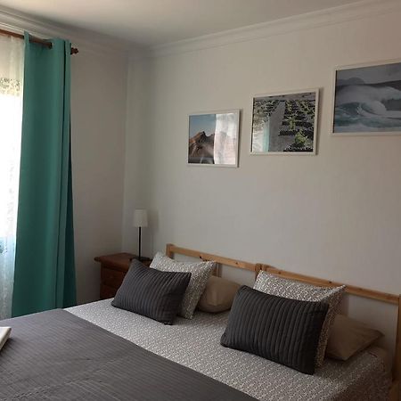 Alhambra Apartamentos 蒂亚斯 外观 照片